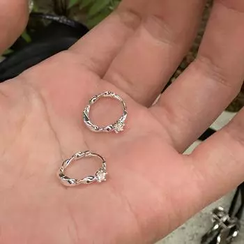 Серьги Mobius из циркония S999, застежки-пряжки, изысканный и элегантный дизайн, простые серьги высокого класса, модные и новые A pair of 999 silver