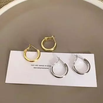 Серьги Niche Retro Premium Sense Light Luxury Серьги Антиаллергенные кольца Простые серьги-гвоздики Женские круглые серьги