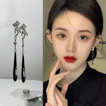 Серьги, освежающие и прохладные, элитный чонсам, женский нишевый дизайн, уникальные кисточки в старинном стиле. Antique Cool Earrings