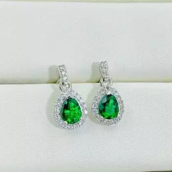 Серьги-подвески и капли из серебра с грушевидным изумрудом Серьги-подвески с камнями по месяцу рождения Минималистичные серьги