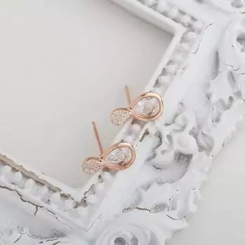 Серьги-подвески из циркония с бриллиантами для женщин. Модные роскошные серьги нишевого дизайна. Высококачественные серьги.