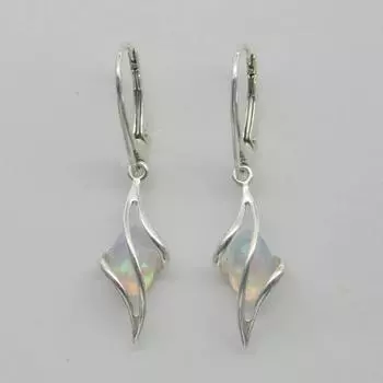 Серьги-подвески с белым огненным опалом овальной формы из стерлингового серебра 925 пробы / Серьга с застежкой-русалкой