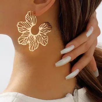 Серьги-подвески с металлическим цветком и замысловатой полой текстурой для женщин