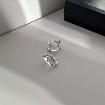 Серьги-пряжки Cross Star Femininity Niche Design Sense Shining Zircon Quadrangle Star