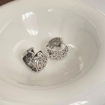 Серьги-пряжки для ушей Xiangyun в китайском стиле в стиле ретро с узором из травы в стиле старой династии Тан