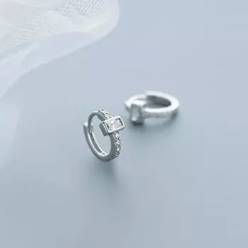 Серьги-пряжки с квадратными бриллиантами для женщин, осень и зима, легкие, роскошные, простые, с микро-инкрустацией цирконием, корейская версия