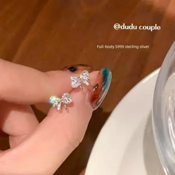 Серьги-пусеты Dudu Couple S999 из стерлингового серебра с бантом и цирконом, ухаживающие за ушами, пусеты для козелка, для сна, не нужно снимать, серьги для женщин Bows earrings a pair of S999 full body Silver