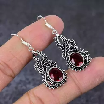 Серьги ручной работы из стерлингового серебра 925 пробы с натуральным мозамбикским гранатом 2 дюйма B7r47