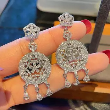 Серьги с бахромой из полых цветочных зеркальных дисков и микроцирконами розовый