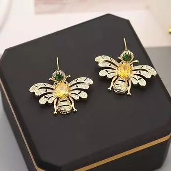 Серьги с цирконами и пчелами. Женские изысканные легкие роскошные серьги высокого класса. Модные темпераментные универсальные серьги. 18K