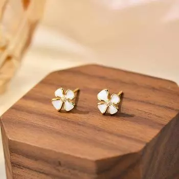 Серьги с цветочным жемчугом — простые, универсальные, маленькие и изысканные, элегантные маленькие серьги, маленькие и свежие