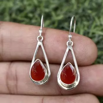 Серьги с драгоценными камнями из сердолика Серебряные серьги ручной работы 925 пробы Серьги с подвесками и подвесками Серебряные ювелирные изделия Подарок для женщин Подарок на День Святого Валентина - 6,5 Вт Apporx красный