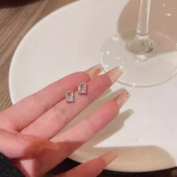 Серьги с геометрическим цирконом: Модное серебро S925 для женщин, легкий роскошный стиль E5683 золотой