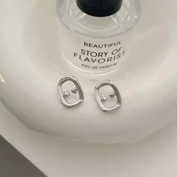 Серьги с изображением улыбающегося лица, полые геометрические серьги, простой дизайн