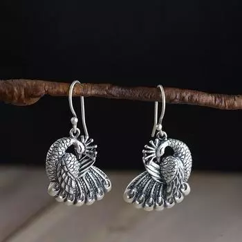 Серьги с подвесками в стиле ретро в виде павлина Серьги серебряного цвета a pair