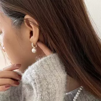 Серьги с подвеской в виде жемчуга с буквой D, французская элегантность, атмосфера, сладкие серьги, женские серебряные игольчатые серьги с пряжкой, новинка 2025 года 925 silver needles