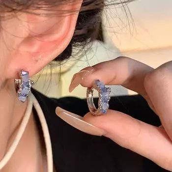 Серьги с сенсационным синим кристаллом в корейском стиле, высококачественный дизайн для женщин 1 pair