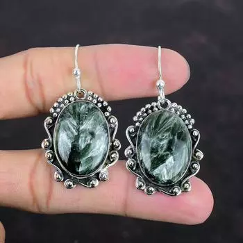 Серьги с серафинитом Серьги с драгоценными камнями Серьги из стерлингового серебра 925 пробы Серьги ручной работы Натуральные ювелирные изделия серафинита Подарки для жены Изящные серьги