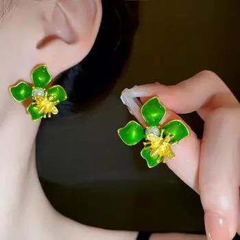 Серьги с серебряной иглой, цветком и пчелой, искусственный жемчуг, серьги в стиле ретро, серьги с преувеличенным дизайном, нишевые лесные универсальные женские серьги