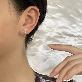 Серьги с серебряным покрытием S925 Дизайнерские U-образные серьги с двойной любовью Креативные модные серьги в форме сердца, поглощающие свет, противоаллергические