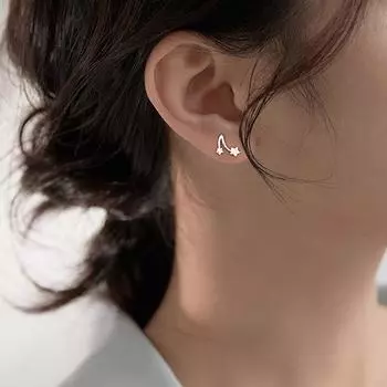 Серьги с серебряным покрытием S925, маленькие серьги с измельченным бриллиантом и цирконием, милые уникальные маленькие кольца из косточки уха, холодный ветер, ежедневный будуарный подарок