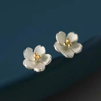 Серьги с вишневым цветом, свежие серьги для японской девушки, сладкие и маленькие серьги с цветочным темпераментом белого золота