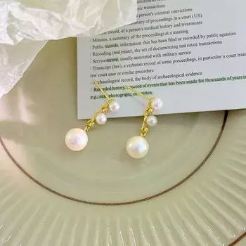 Серьги с жемчугом Легкие роскошные серьги высокого класса Темперамент Изысканный темперамент Повседневный стиль для поездок на работу Универсальный