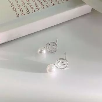 Серьги с жемчугом, милые разноцветные серьги с улыбкой, легкие, роскошные, высокого класса, повседневные, универсальный стиль