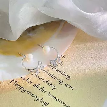 Серьги с жемчугом в виде листьев гинкго, модный дизайн, осенние и зимние легкие роскошные серьги высокого класса с темпераментом