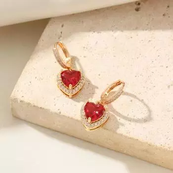 Серьги-сердечки для женщин 2025 Новая личность Мода Синтетический циркон Подвесные серьги Золотые Свадебные украшения для вечеринки Аксессуары красный