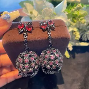 Серьги-шарики Carousel Bow с объемным сердечком Love Zircon Color Gold Plated Light Luxury Ear Jewelry