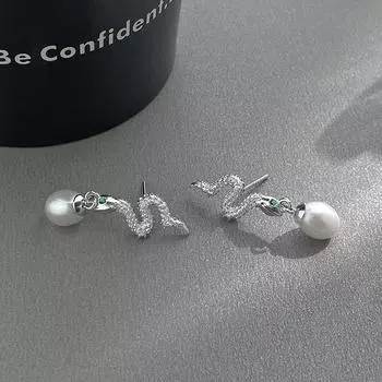 Серьги со змеиным жемчугом, женские модные трендовые серьги с индивидуальным нишевым дизайном