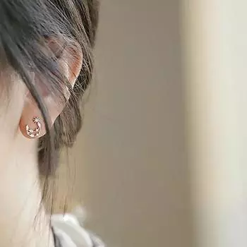 Серьги со звездами и луной, милые маленькие свежие темпераментные серьги с бриллиантами и цирконом, женские корейские простые индивидуальные креативные серьги