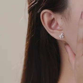 Серьги Sweet Bow из циркония для женщин с легким роскошным нишевым дизайном Серьги Sense Girl s Heart