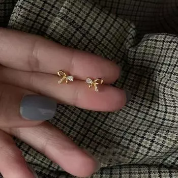 Серьги Temperament, высококачественный бант с бриллиантами и сверкающими изысканными маленькими серьгами для женщин, которые не нужно снимать во время сна