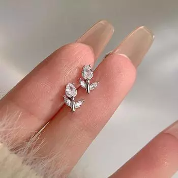 Серьги-тюльпаны, маленькие и изысканные, новогодние, летние, стильные, темпераментные серьги для женщин