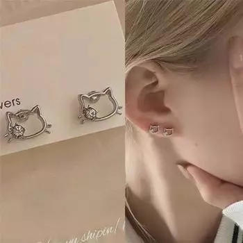 Серьги в форме полого котенка: Очаровательный дизайн с изображением кошки, украшенный бриллиантами, идеально подходит для ношения в течение всего дня.. Идеально подходит для любителей кошек и любителей милых украшений.