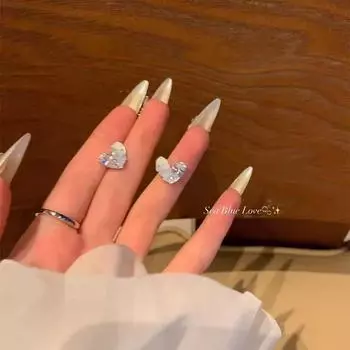 «Серьги в форме сердечек из кристального голубого льда — универсальный, элегантный, сладкий дизайн в форме персикового сердца для женщин» A1909 серебряный