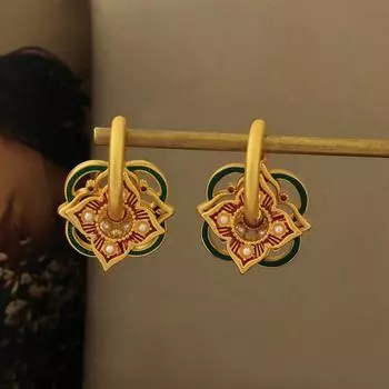Серьги в ретро-дворцовом стиле, персонализированные полые окрашенные серьги с пряжкой для ушей, ювелирные изделия с несколькими ушками