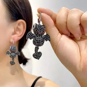 Серьги в виде предка динозавра птицы птерозавра, изысканные серьги тяжелой промышленности, такие же преувеличенные женские серьги в Европе и Америке чёрный