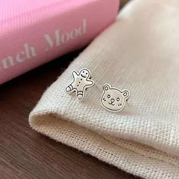 Серьги в виде пряничного человечка, забавные милые асимметричные серьги в стиле ретро в виде старого медведя, украшения в рождественской атмосфере