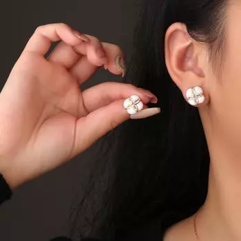 Серьги вдовствующей императрицы от кутюр, качество, чувство, маленький, изысканный, элегантный, эмалевая глазурь, цветок, циркон, квадратные серьги, мода