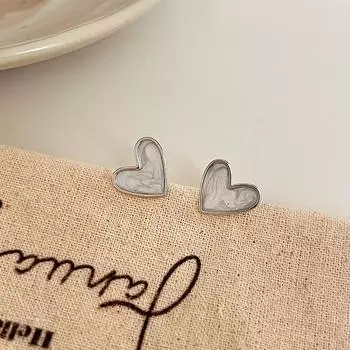 Серьги White Glue-drop-love Милые серьги в форме сердца Простые серьги для девочек
