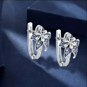 Серьги Зеленоватый цветок лилии 1 пара Красивые сплав серьги гвоздики аксессуары 13mm