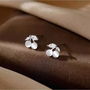 Серьги Женские Нишевые Темпераментные Серьги-Вишенки Новые Модные Летние Уникального Дизайна Серьги для Ушей