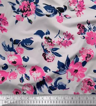 Серая полиэфирная креповая ткань Soimoi с художественным принтом в виде листьев и цветочного узора, 42 дюйма по метрам 42 Inch Wide - Poly Crepe серый