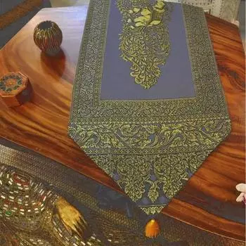 Серая скатерть с золотыми помпонами 23х200см - ручная работа из искусственного тайского шелка 23x200 серый