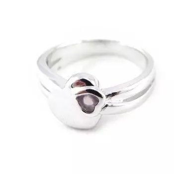 Серебряное кольцо Любовь с аметистом