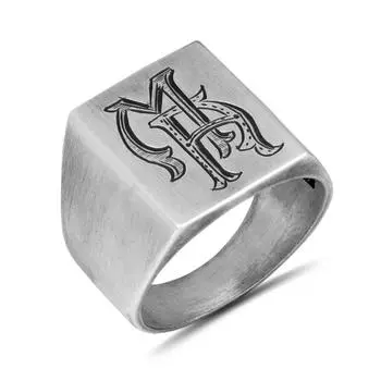 Серебряное кольцо ручной работы с именем и датой