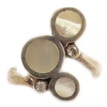 Серебряное кольцо с перламутром Cloud